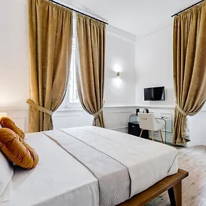 https://monti-suites-cavour.it-romehotels.com