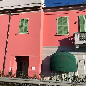 Bed & Breakfast Oltrepo, Casteggio